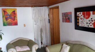 Casa con renta en venta en el barrio Villa Luz $ 170.000.000