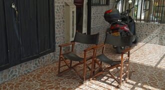 Casa con rentas en venta en Aranjuez $ 382.000.000