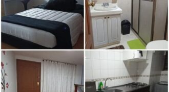 Apartaestudio en venta en Laureles $135.000.000